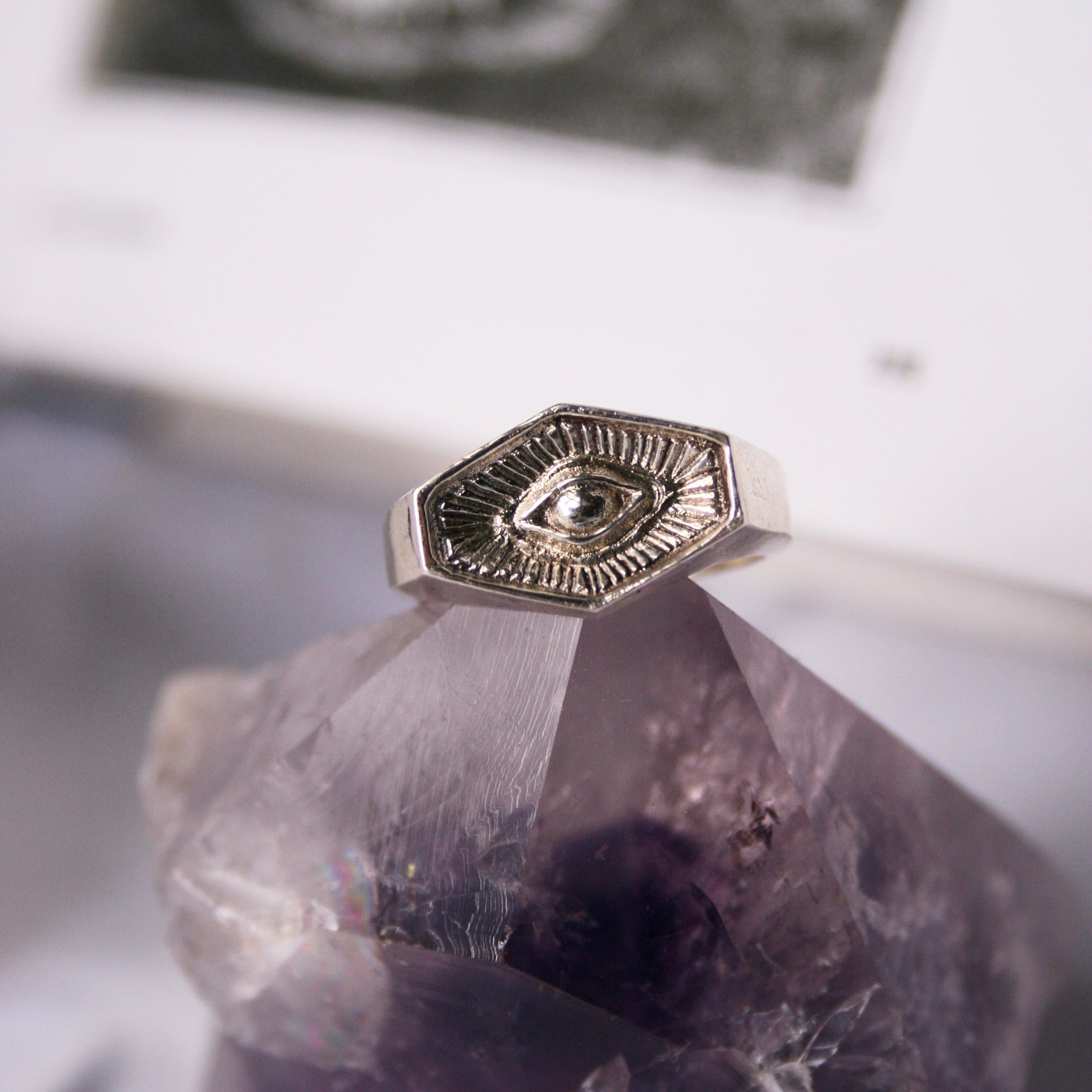 Trust the Oracle - Knowledge - Cosmica Gioielli