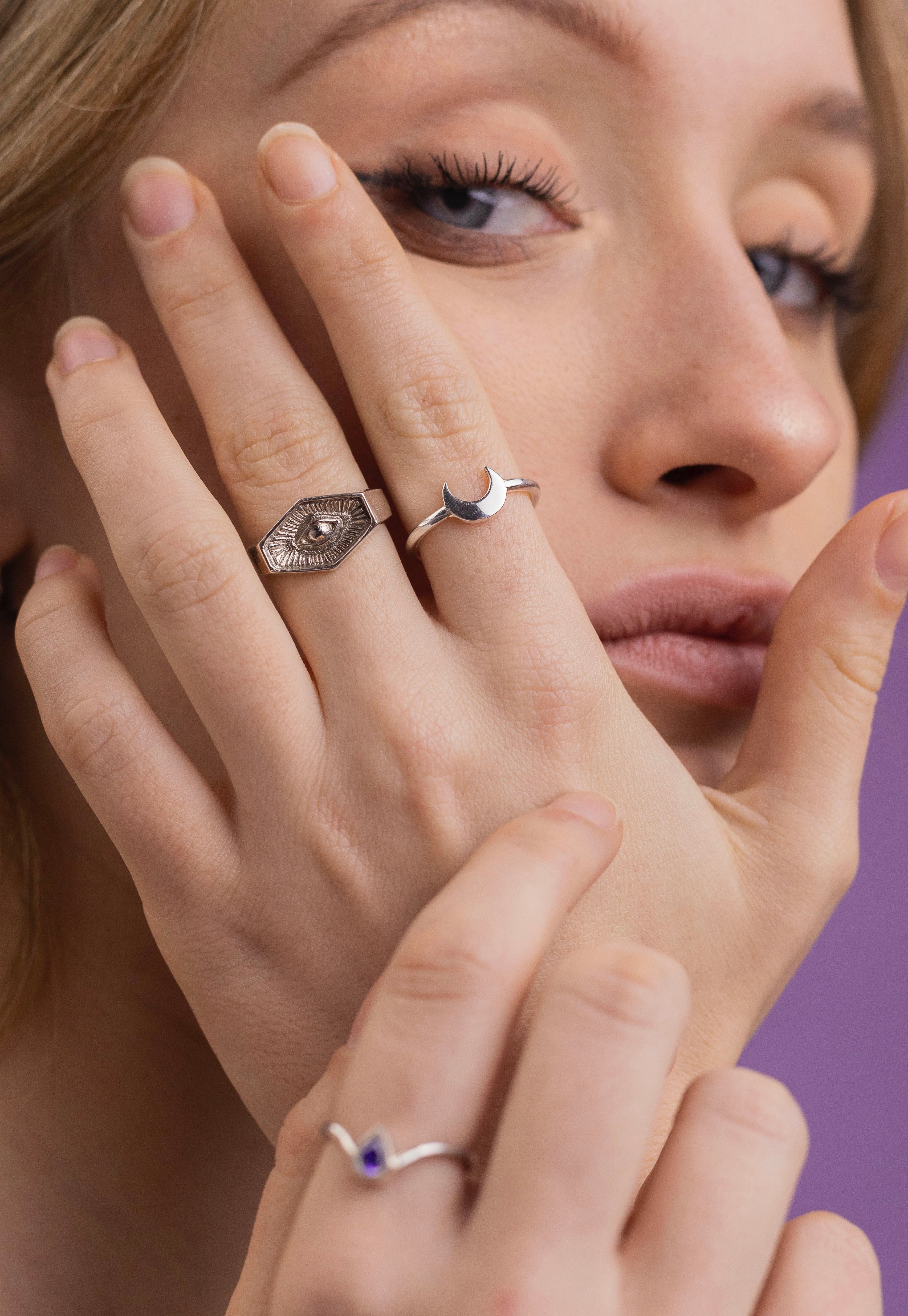 Trust the Oracle - Knowledge - Cosmica Gioielli