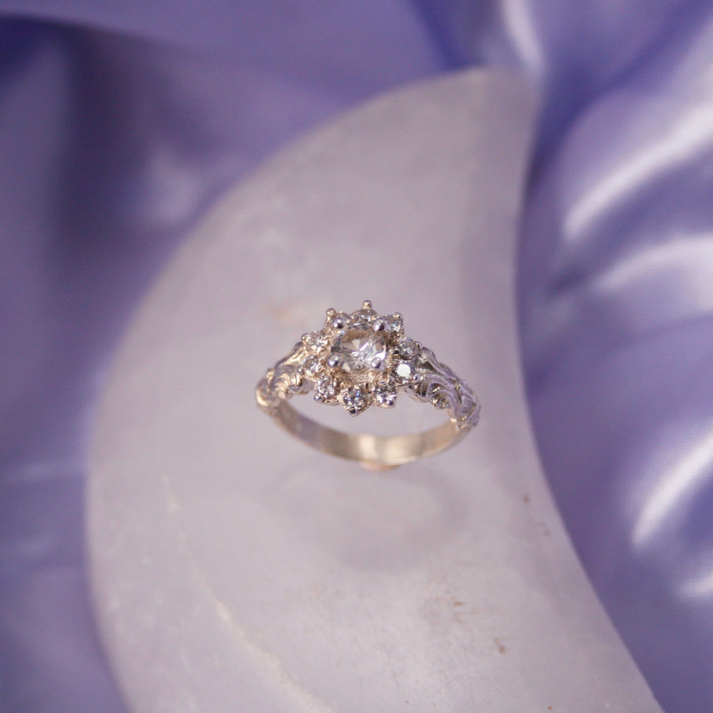 White Dahlia - Cosmica Gioielli