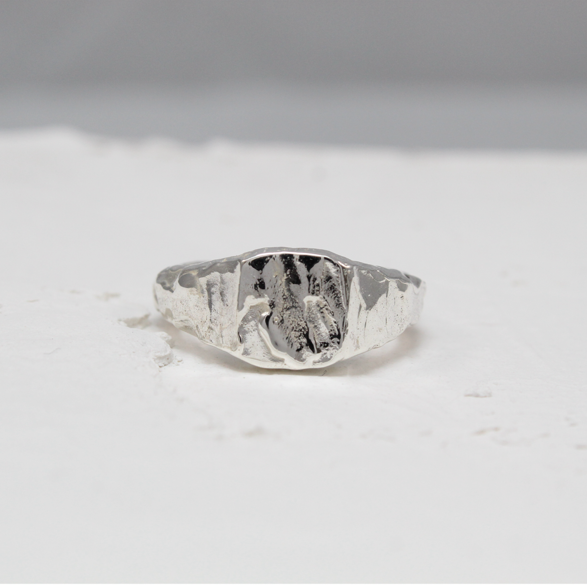 Kazan Signet - Square S