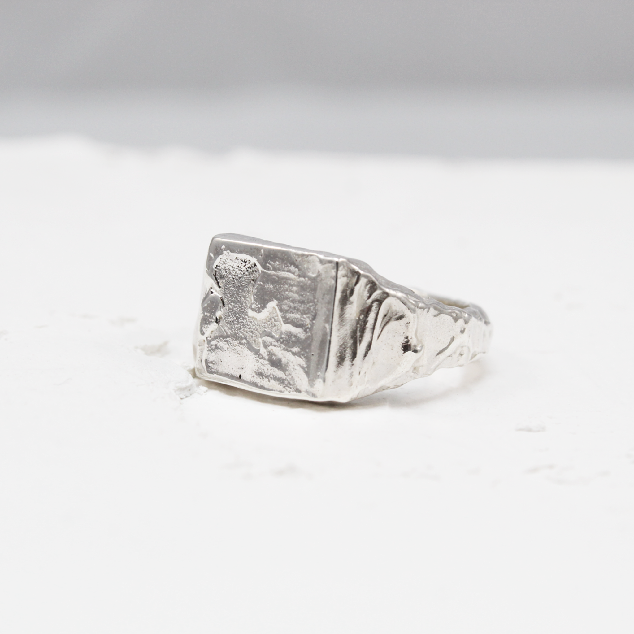 Kazan Signet - Square L